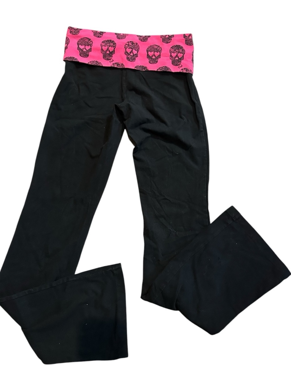 PINK Victoria’s Secret Black Foldover Yoga Pants Skull Waistband XS - Picture 2 of 4